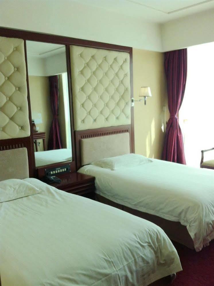 Hotel Qingpu Family Shanghai